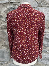 Load image into Gallery viewer, Maroon spotty shirt  uk 8-10
