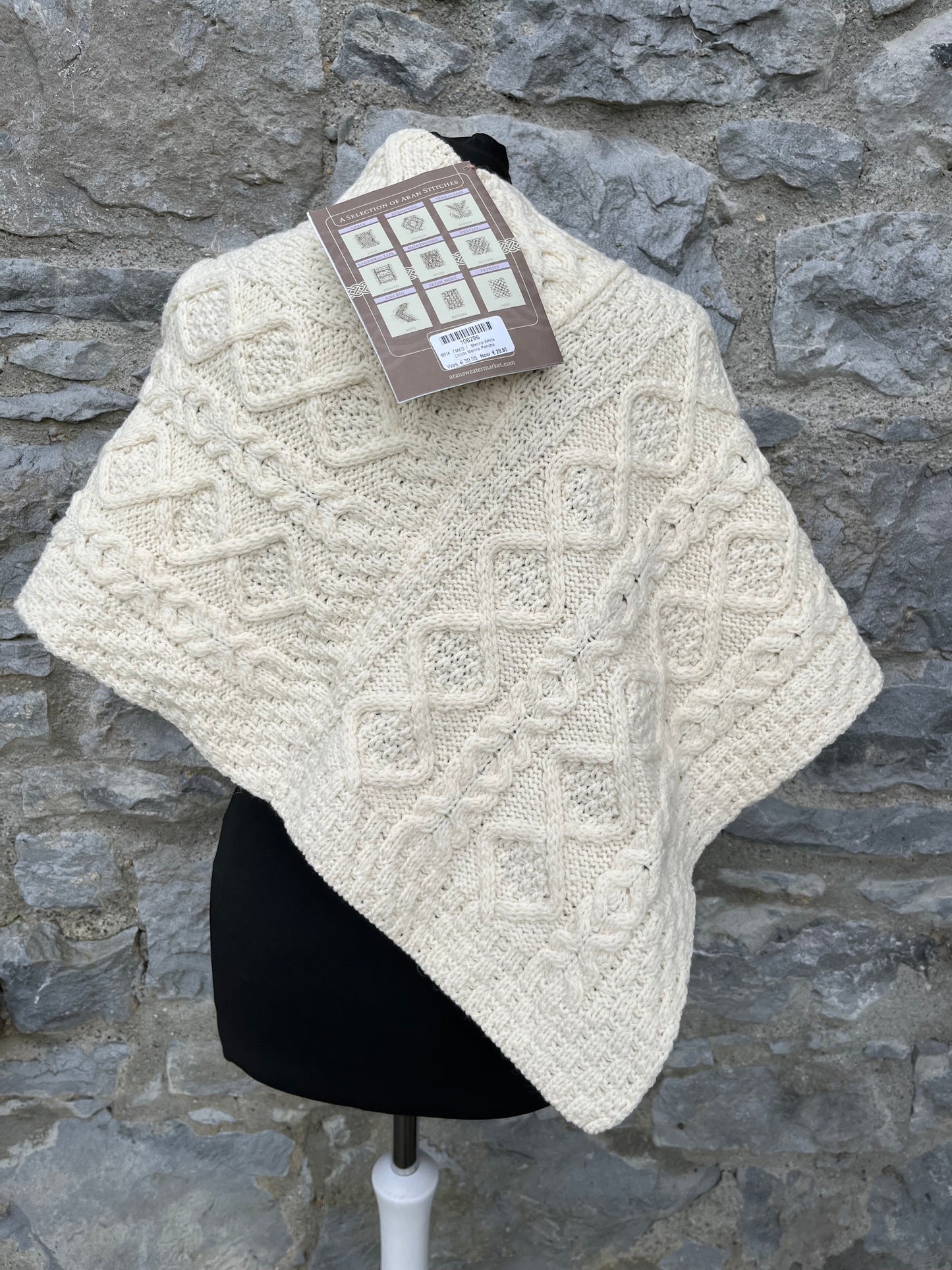 Aran knitted poncho uk 8-10