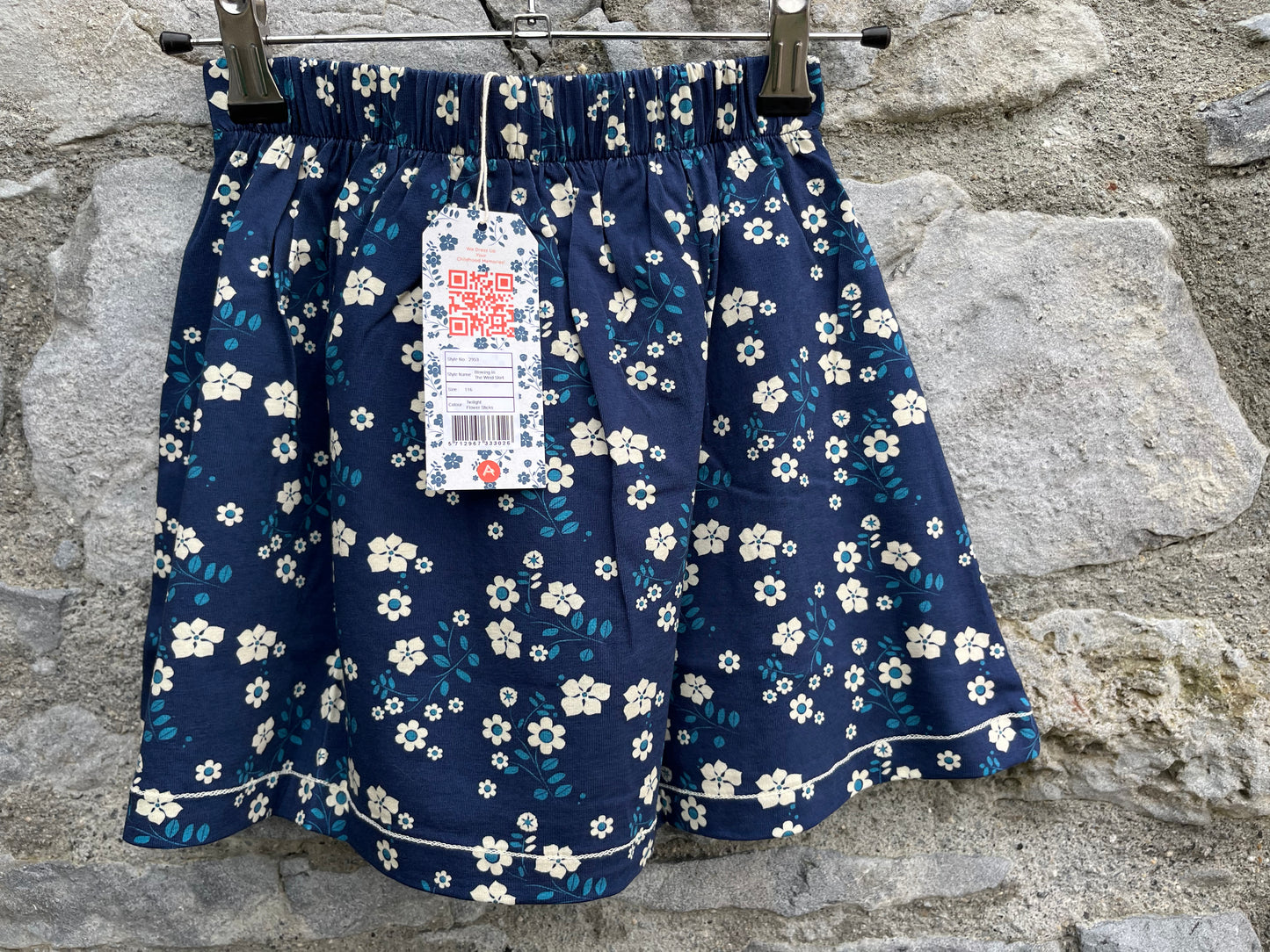 Twilight Flower skirt  6y (116cm)