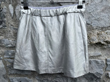 Load image into Gallery viewer, Silver skirt   9-10y (134-140cm)
