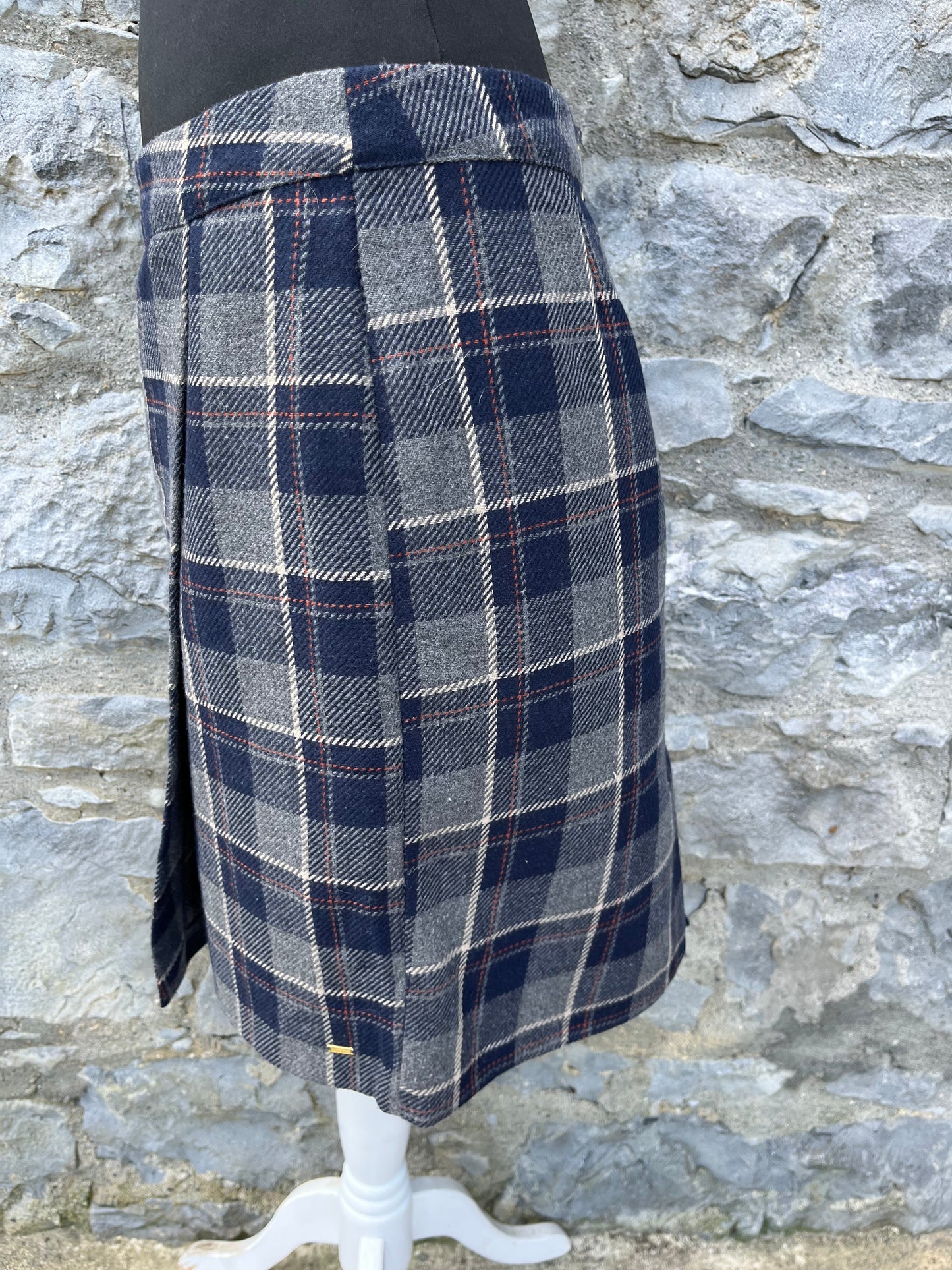 Navy&grey check skirt uk 10-12