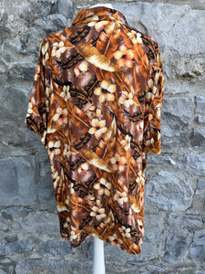 Brown floral shirt XL