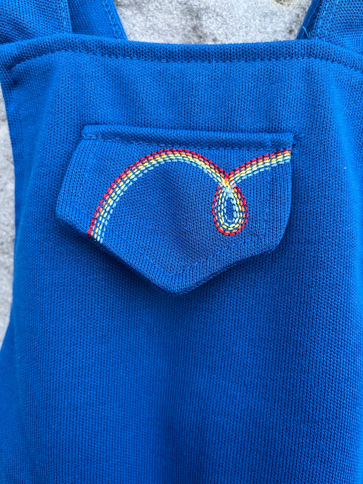 Royal blue dungarees    12-18m (80-86cm)