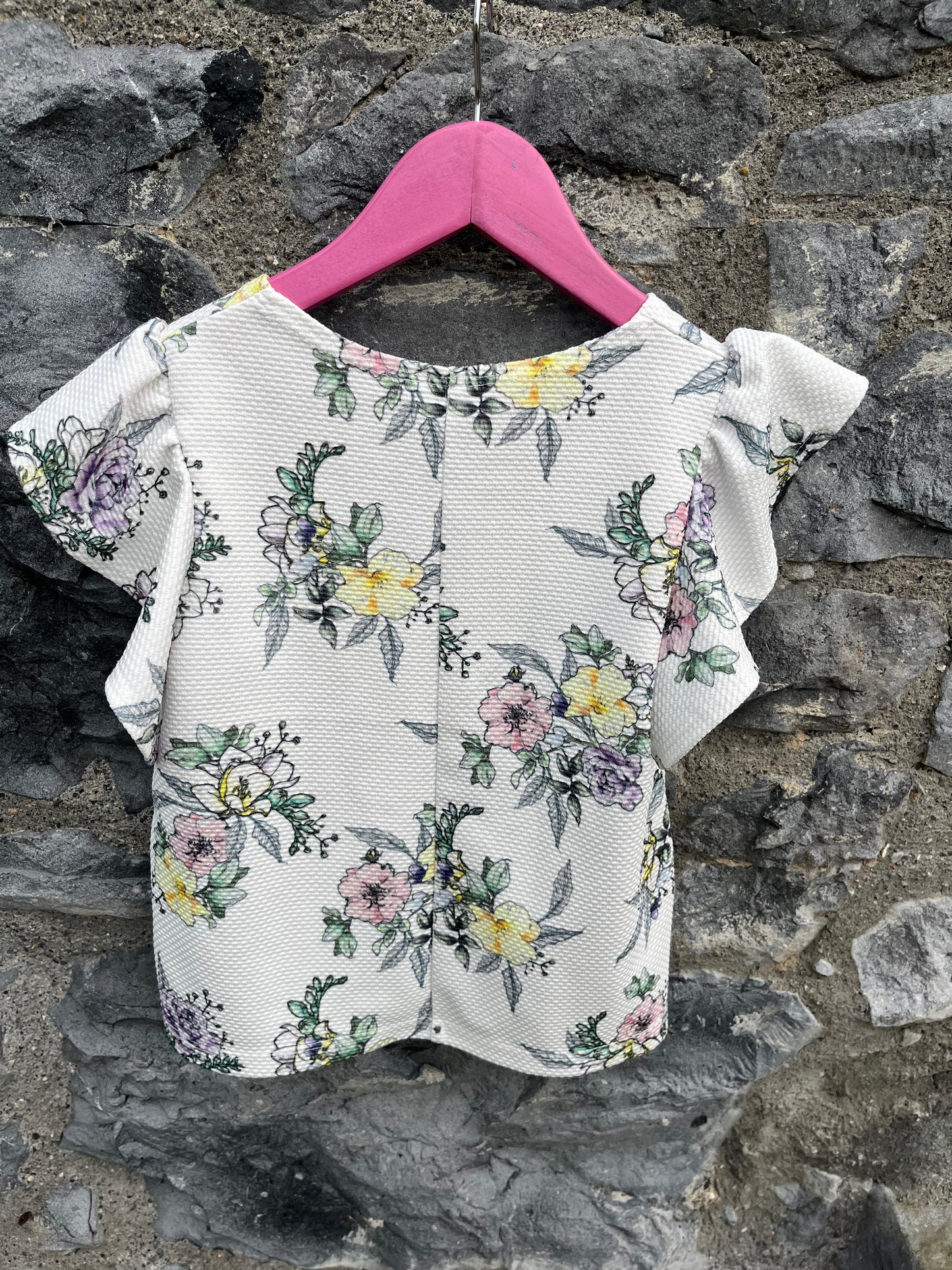 Floral top   8-9y (128-134cm)