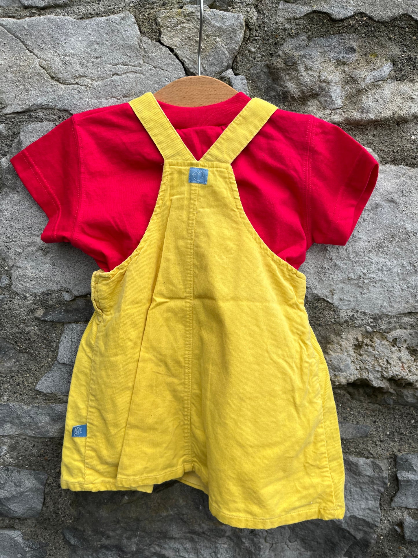 Yellow cord pinafore&T-shirt  9-12m (74-80cm)