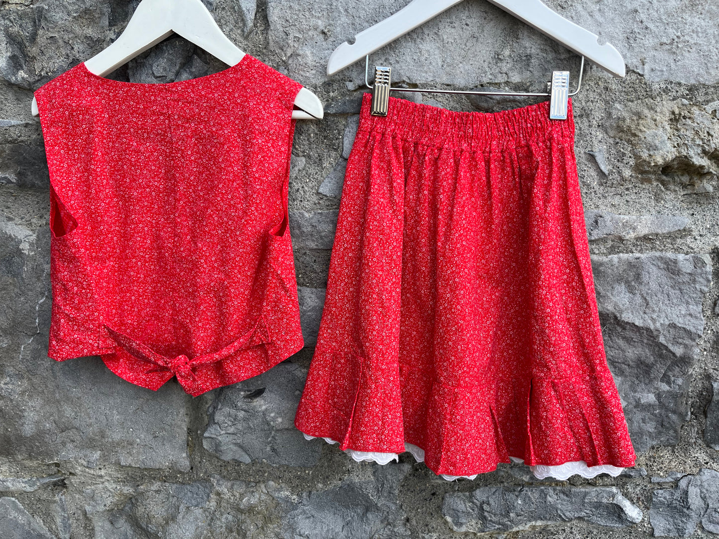 80s red floral skirt&waistcoat   4-5y (104-110cm)