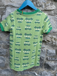 Green autovans on the road T-shirt  9y (134cm)