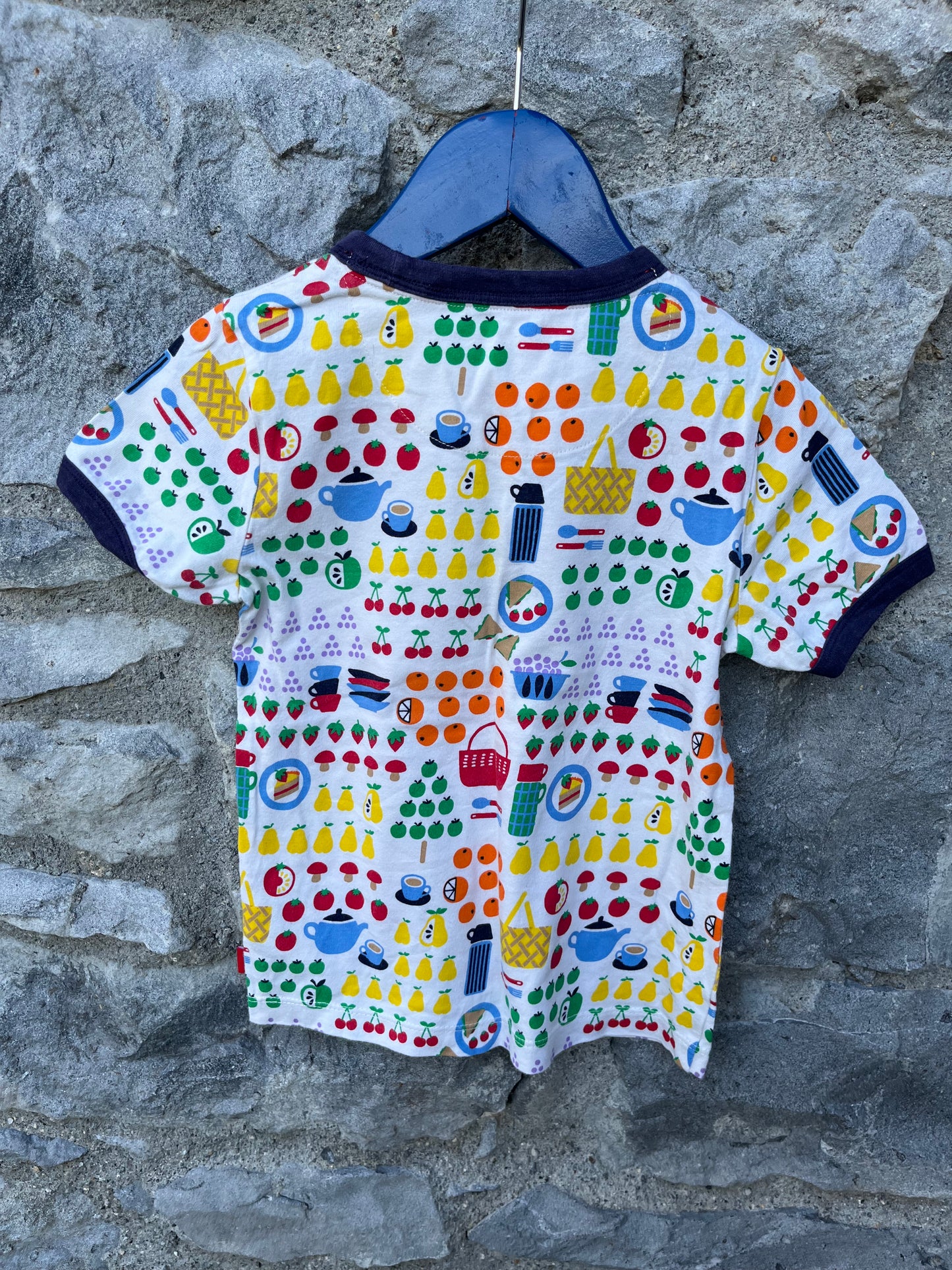 Rainbow vegetables T-shirt   3-4y (98-104cm)