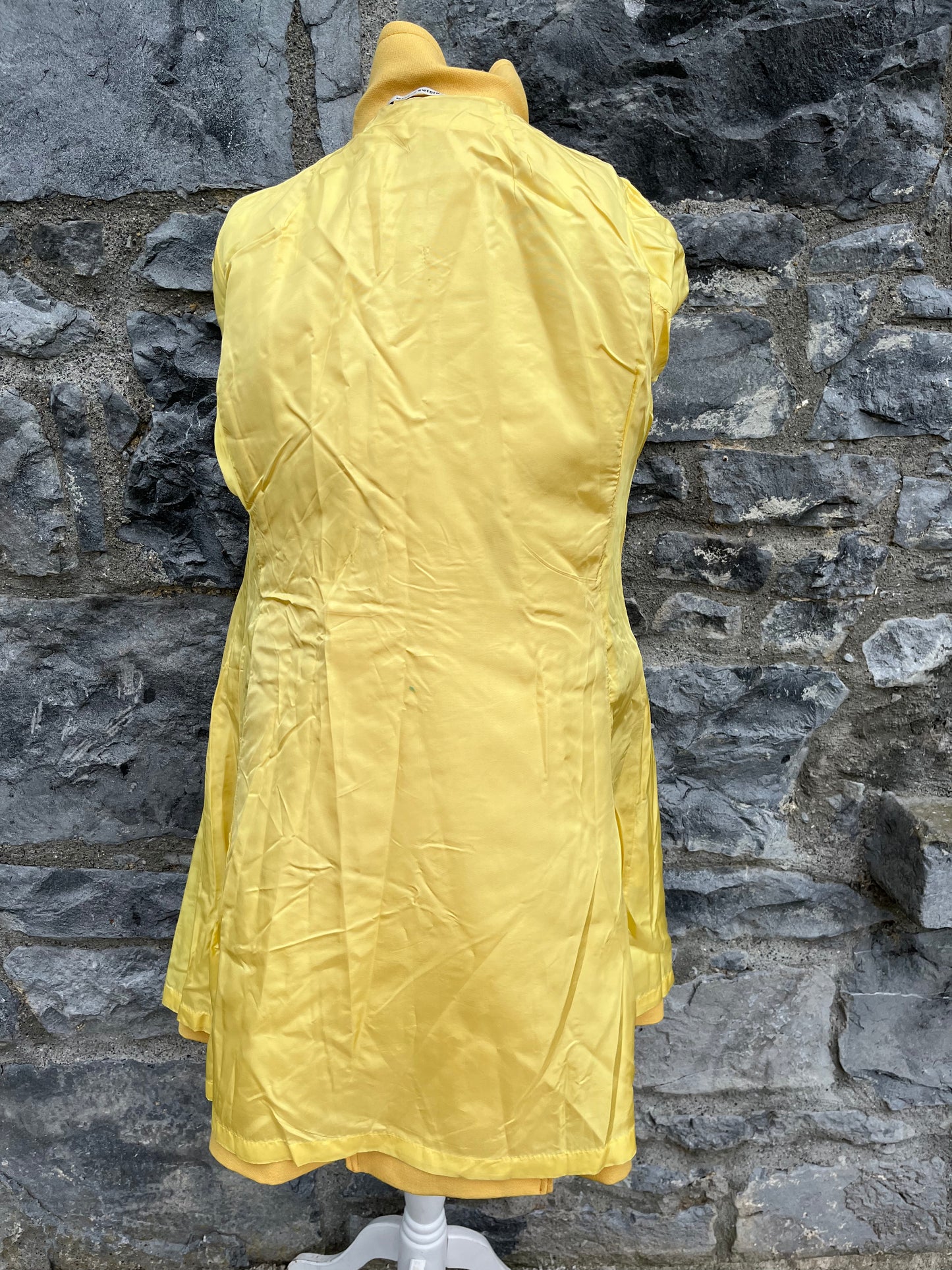 70s yellow coat uk 10    LISA