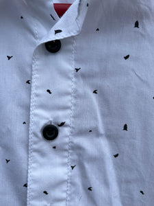 Spotty white shirt    7-8y (122-128cm)