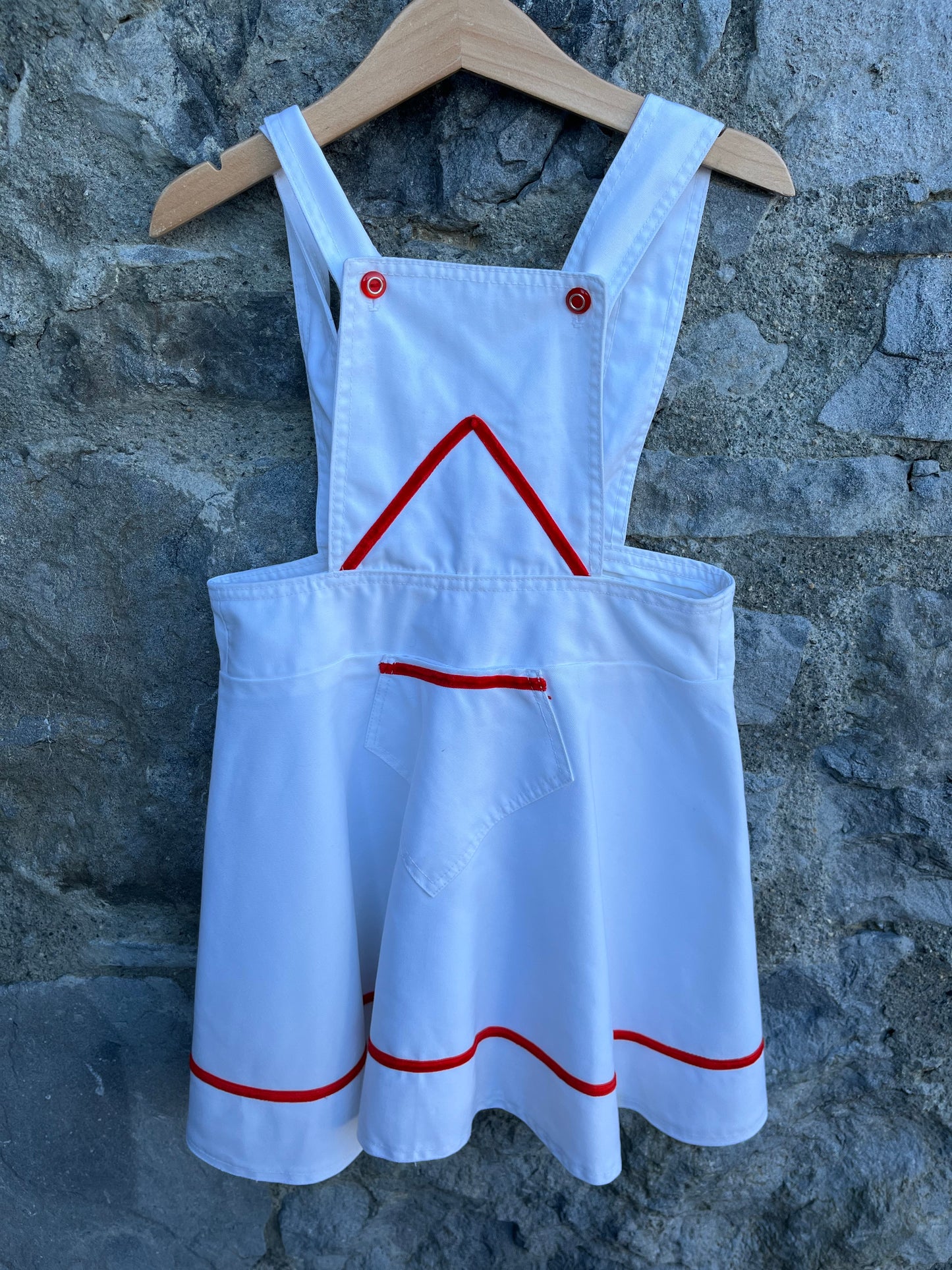 70s white pinafore    4-5y (104-110cm)