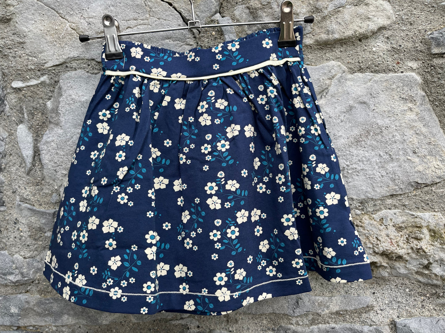 Twilight Flower skirt  6y (116cm)