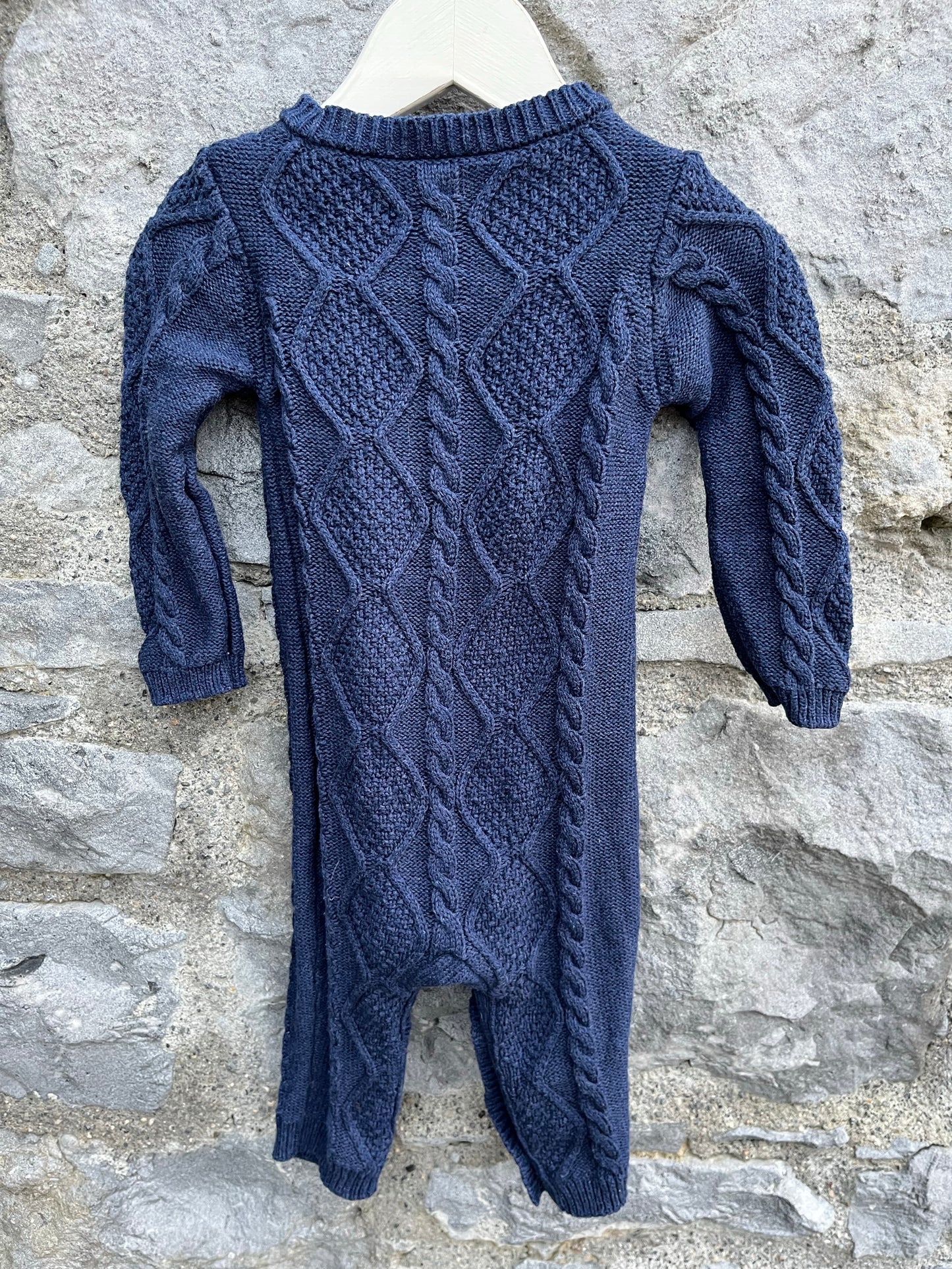 Navy knitted onesie   3-6m (62-68cm)