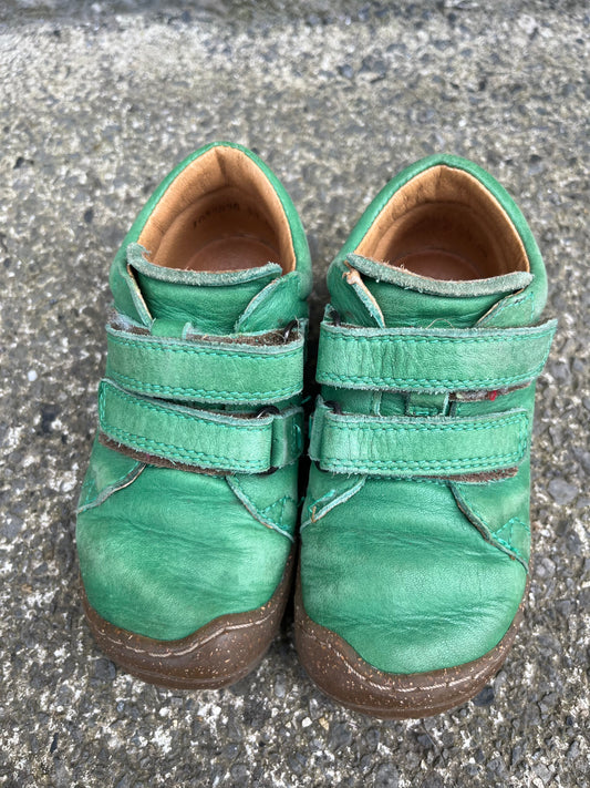 Green boots   uk 6 (eu 23)