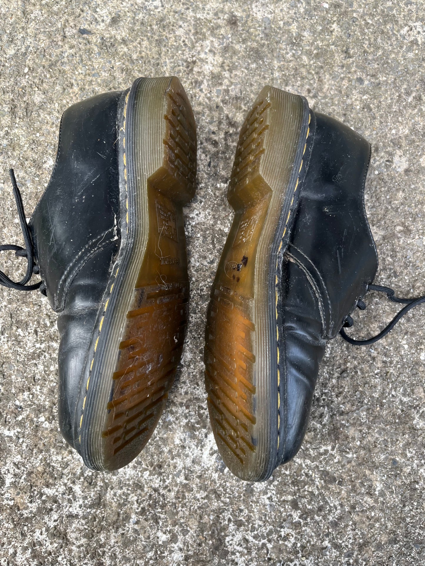 Black dr.Martens uk 5 (eu 38)