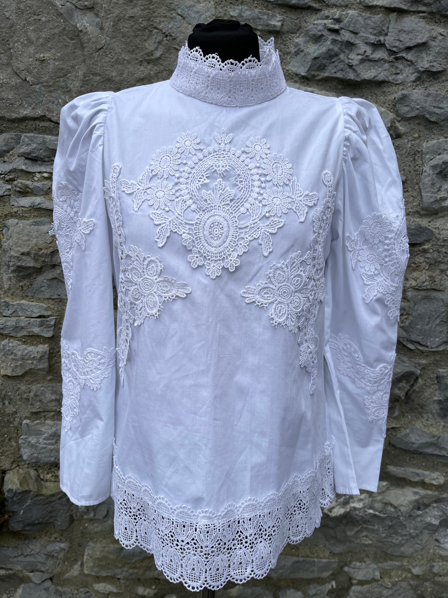 White Victorian style blouse uk 8