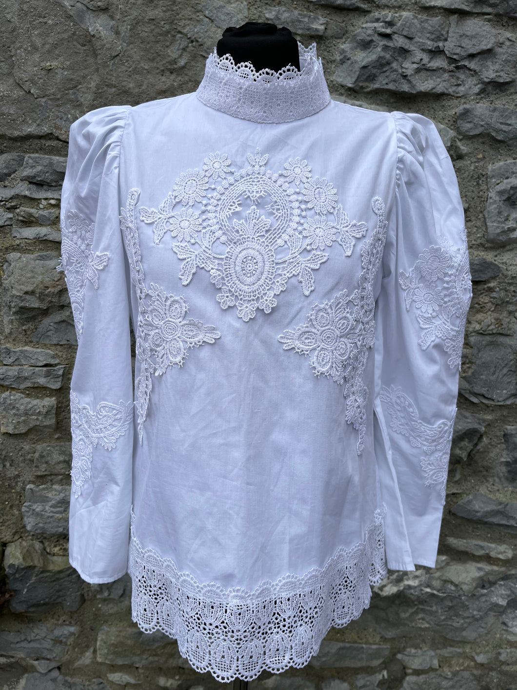 White Victorian style blouse uk 8