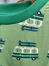 Load image into Gallery viewer, Green autovans on the road T-shirt  9y (134cm)
