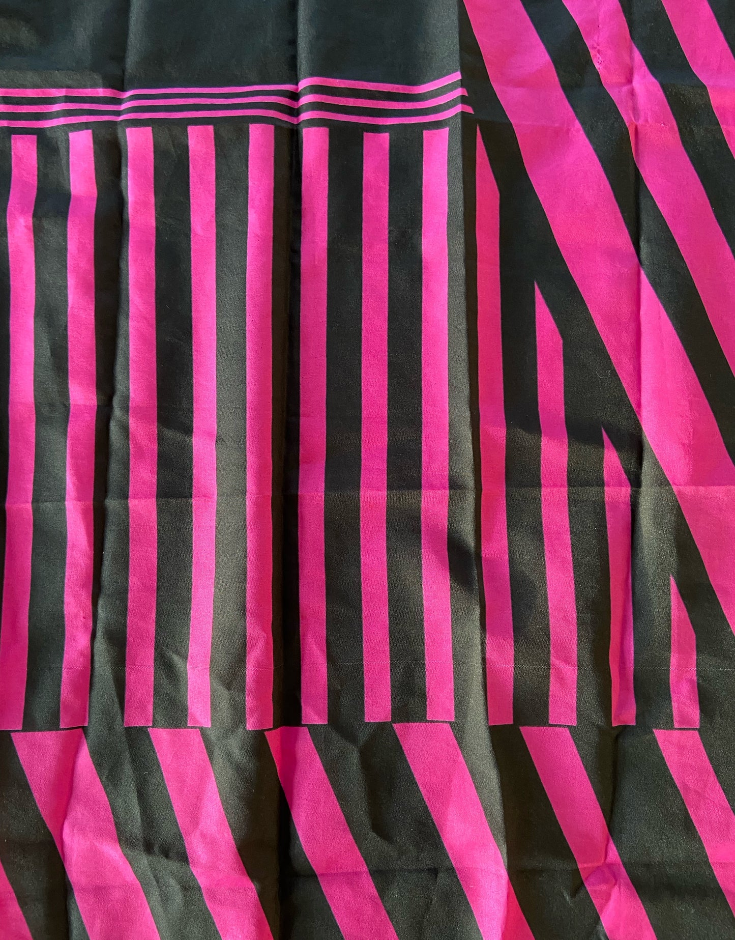 Pink&navy stripy scarf