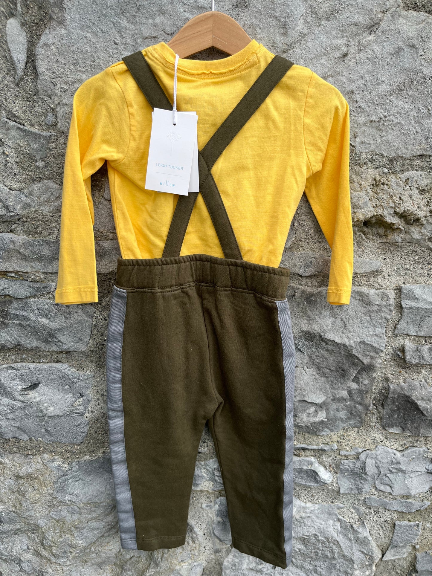 Yellow top&khaki pants  9-12m (74-80cm)