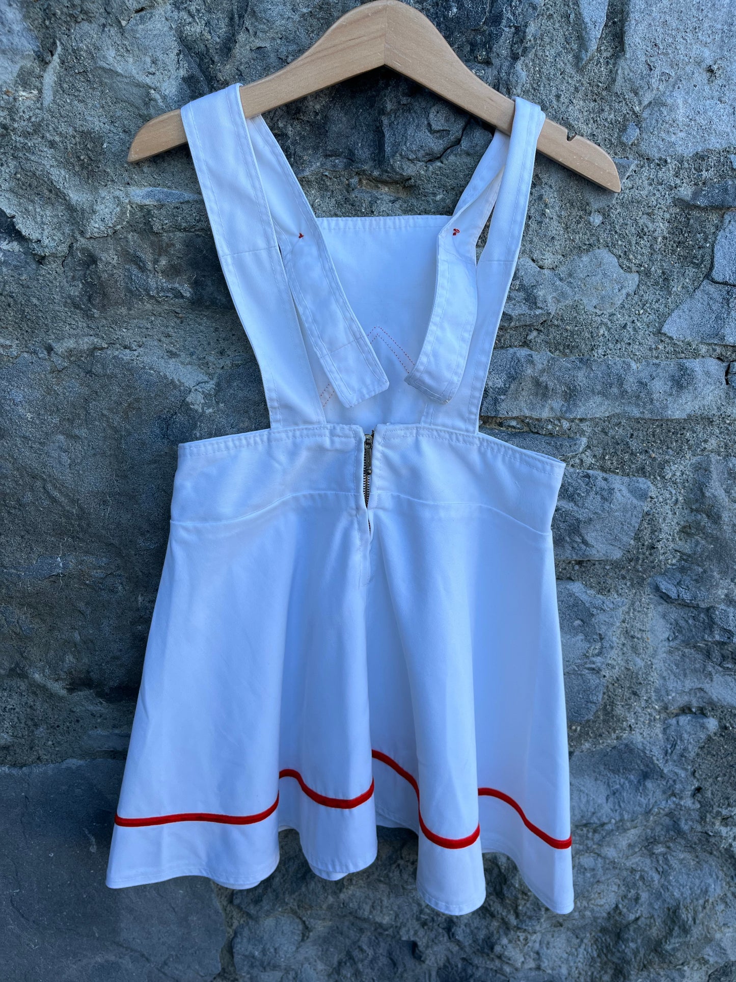 70s white pinafore    4-5y (104-110cm)