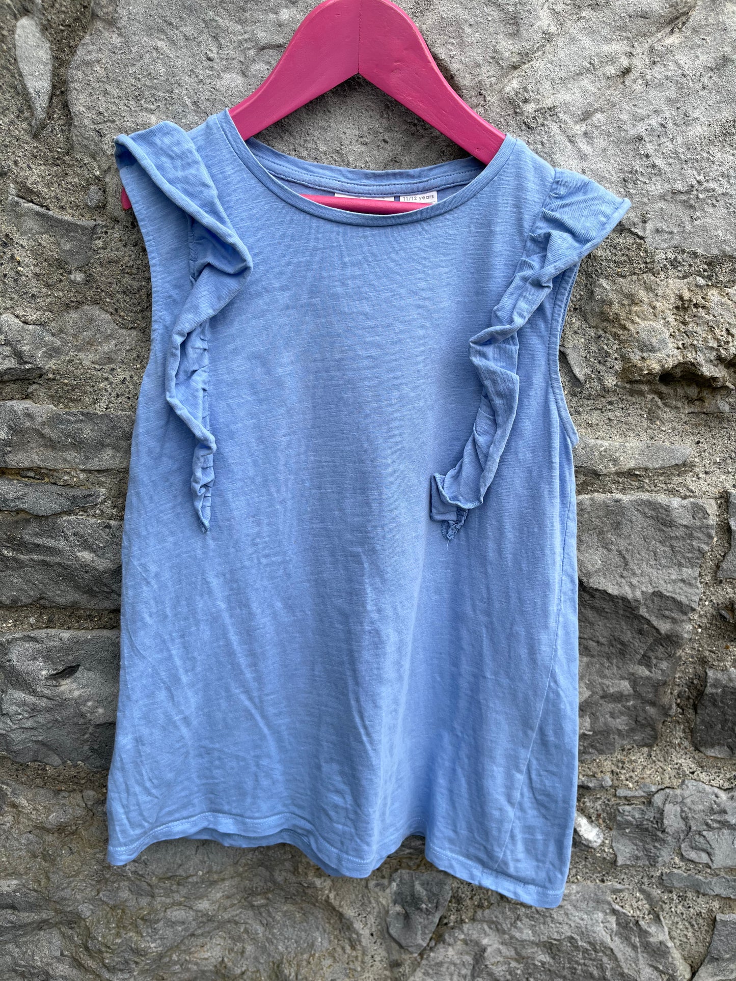 Blue top  11-12y (146-152cm)