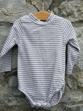 Load image into Gallery viewer, Grey stripy vest   3-6m (62-68cm)
