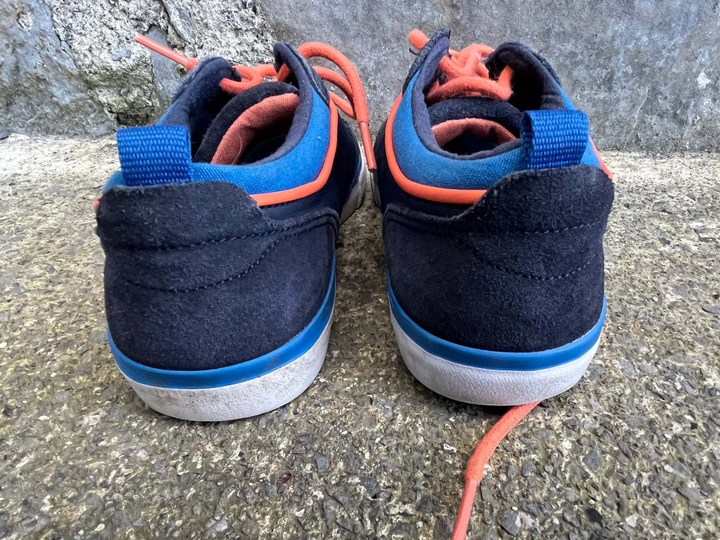 Navy shoes   uk 4.5 (eu 38)