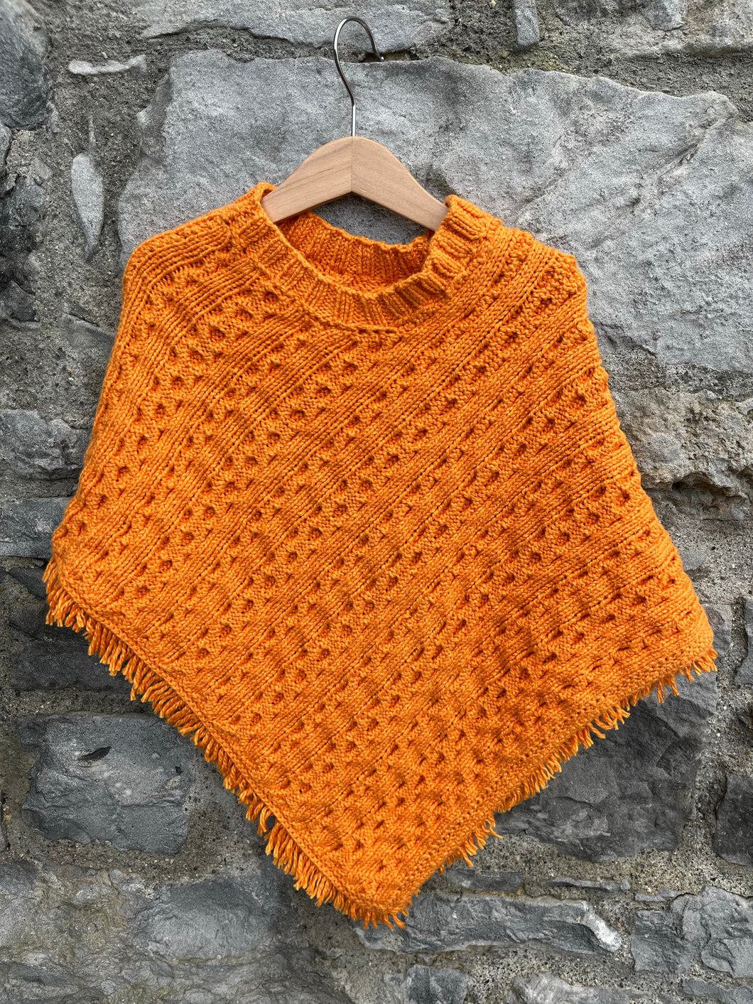 Orange poncho  6-8y (116-128cm)