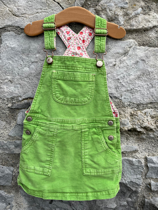 Green cord pinafore  2-3y (92-98cm)