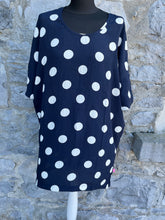 Load image into Gallery viewer, Navy dots oversized tunic   uk 10-12
