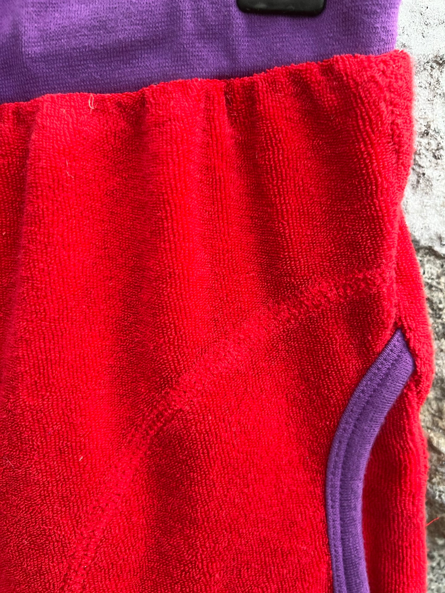 Red velour pants  7y (122cm)