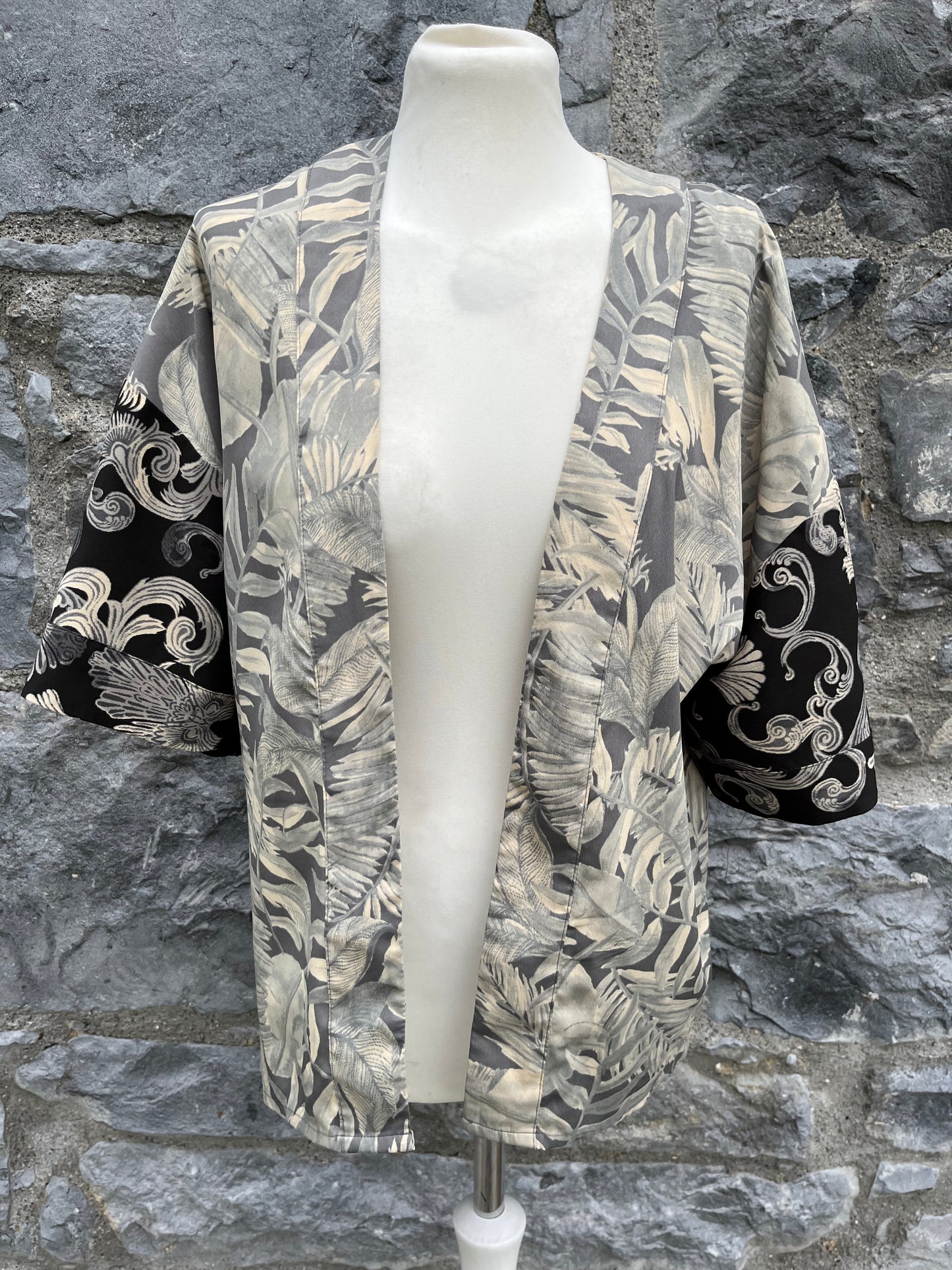 Grey botanical blazer  uk 6-10