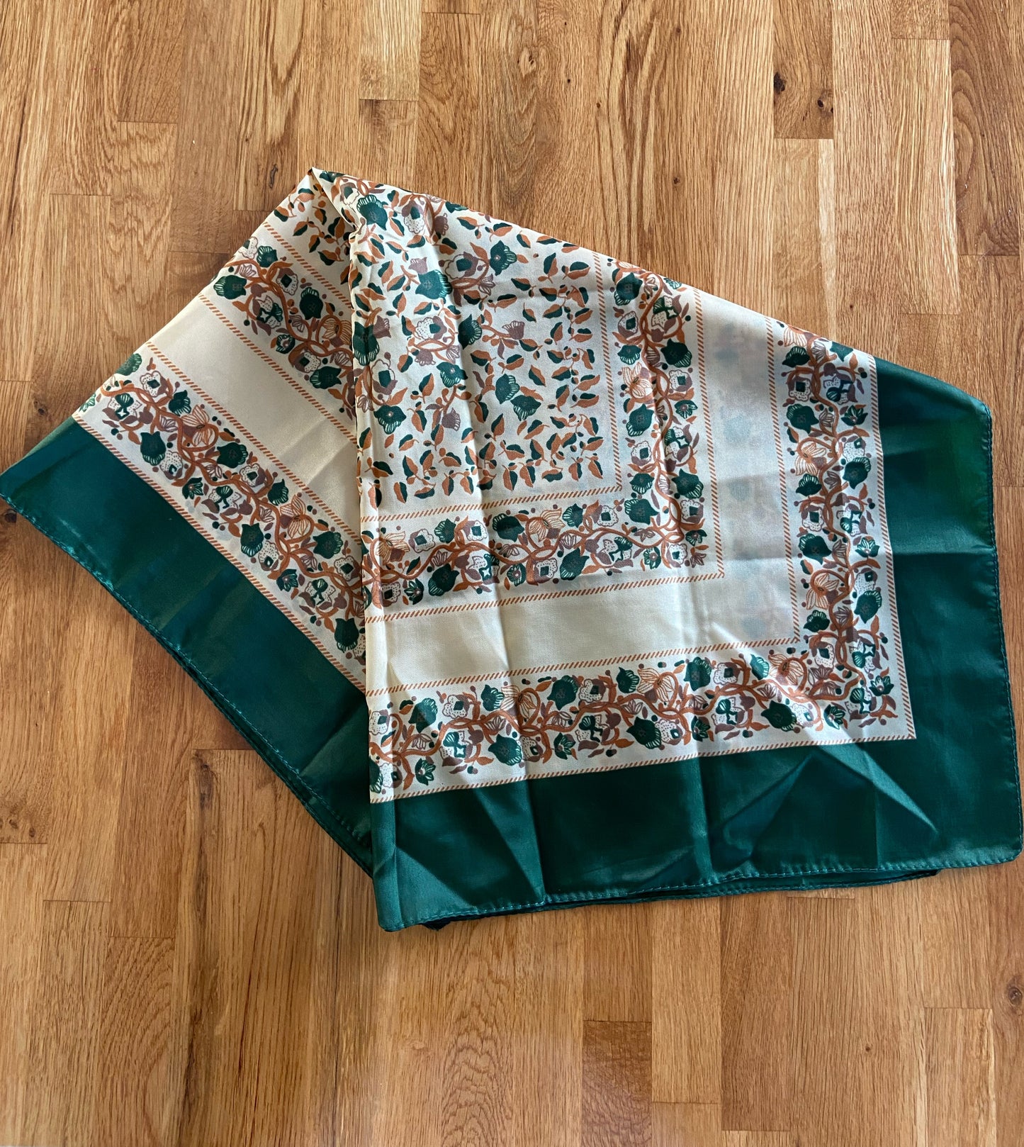 Green square scarf