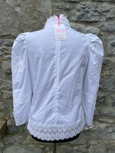 Load image into Gallery viewer, White Victorian style blouse uk 8
